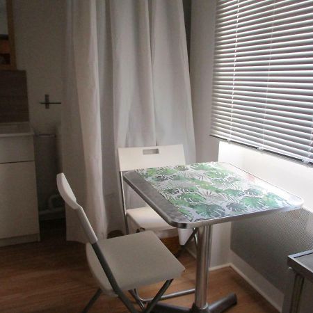 Petit Studio Lejlighed Lodève Eksteriør billede